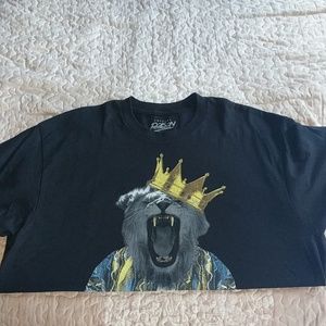 Popular poison king lion T-shirt